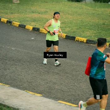 Runner Photo 4493790