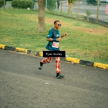 Runner Photo 4493865