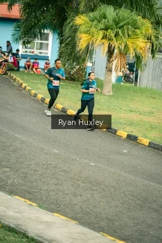 Runner Photo 4493877