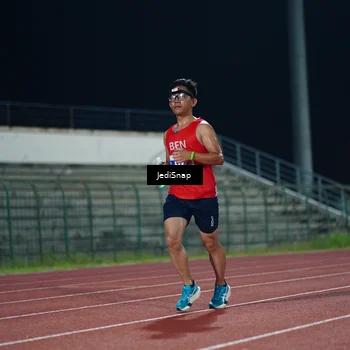 Runner Photo 4493914