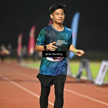 Runner Photo 4493998