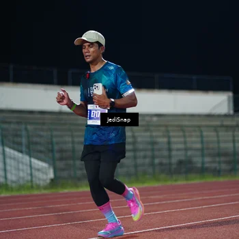 Runner Photo 4494038