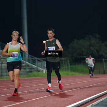 Runner Photo 4494065