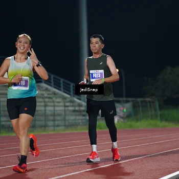Runner Photo 4494072