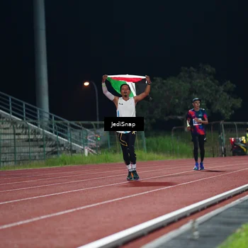Runner Photo 4494075