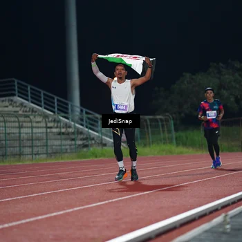 Runner Photo 4494106