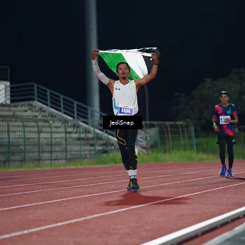 Runner Photo 4494116