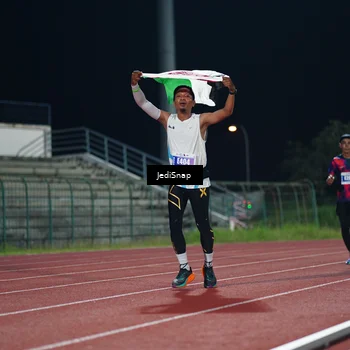 Runner Photo 4494123