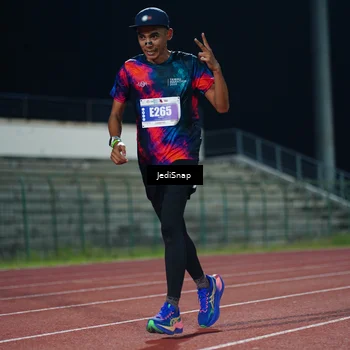 Runner Photo 4494157