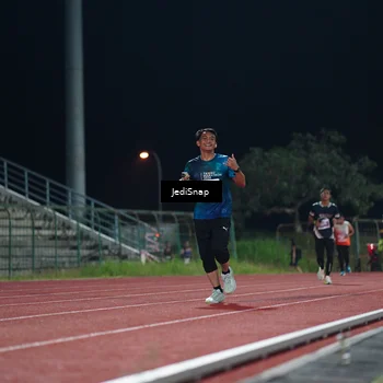 Runner Photo 4494185