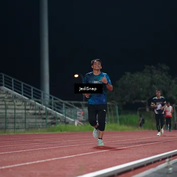 Runner Photo 4494199