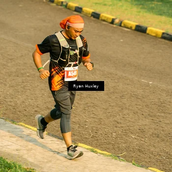 Runner Photo 4494216