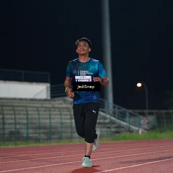 Runner Photo 4494233