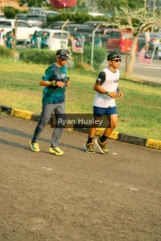 Runner Photo 4494261