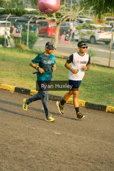 Runner Photo 4494266