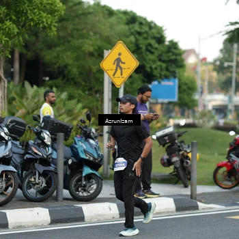 Runner Photo 4494283