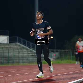 Runner Photo 4494285