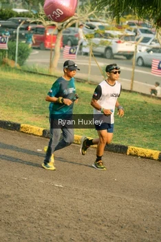 Runner Photo 4494287