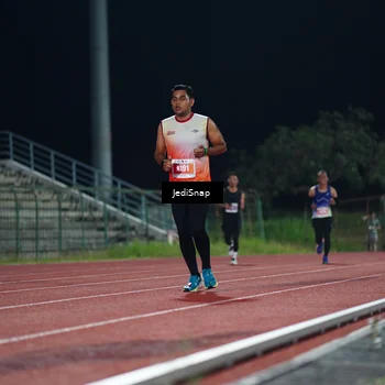 Runner Photo 4494292