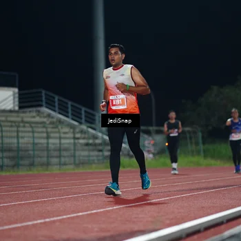 Runner Photo 4494317