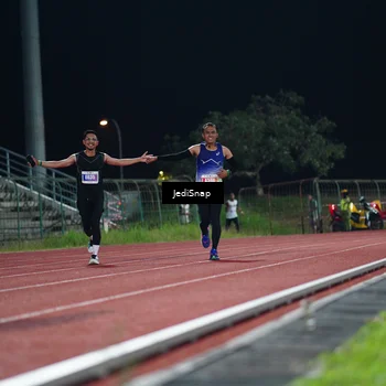Runner Photo 4494336