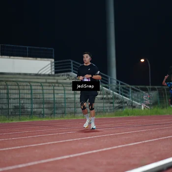 Runner Photo 4494475