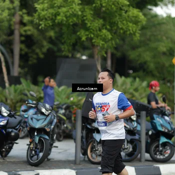 Runner Photo 4494479