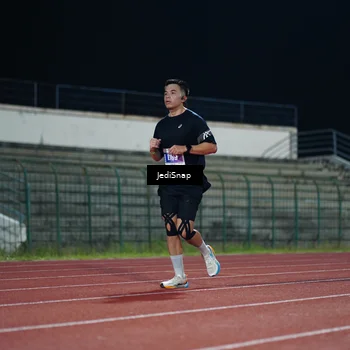 Runner Photo 4494496