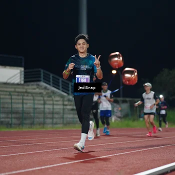 Runner Photo 4494598