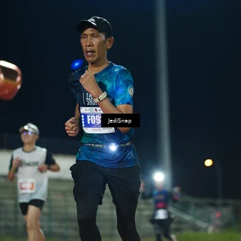 Runner Photo 4494630