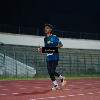Runner Photo 4494677