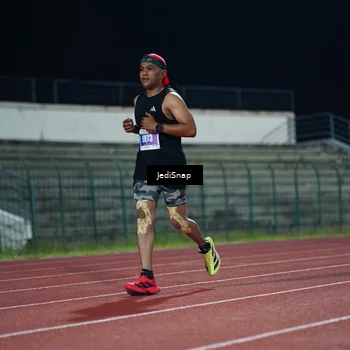 Runner Photo 4494688