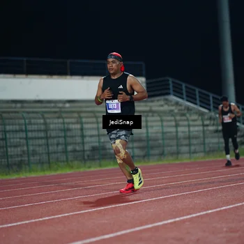 Runner Photo 4494692