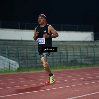 Runner Photo 4494696
