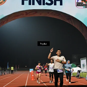 Runner Photo 4494703