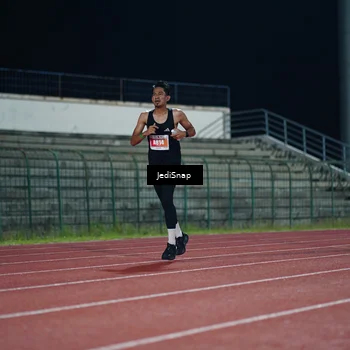 Runner Photo 4494709