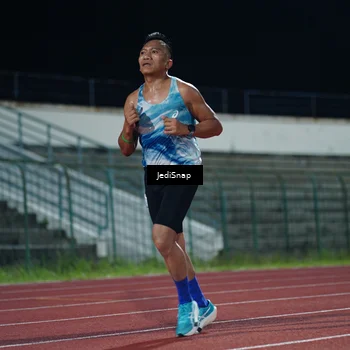 Runner Photo 4494743