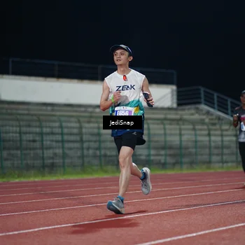 Runner Photo 4494835