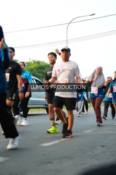 Runner Photo 4494931