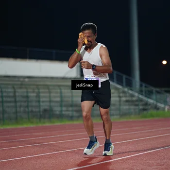 Runner Photo 4494968