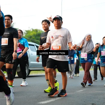Runner Photo 4495037