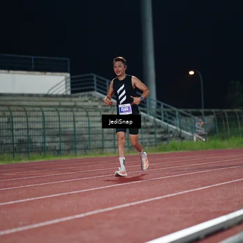 Runner Photo 4495057