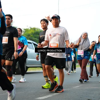 Runner Photo 4495059