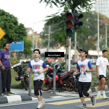 Runner Photo 4495073