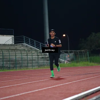 Runner Photo 4495123