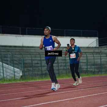 Runner Photo 4495200