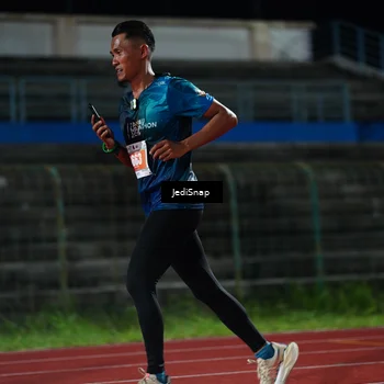 Runner Photo 4495229