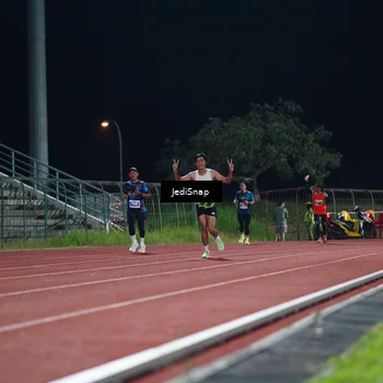 Runner Photo 4495233