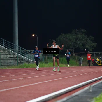 Runner Photo 4495240
