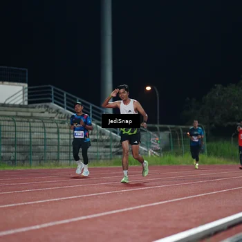 Runner Photo 4495254